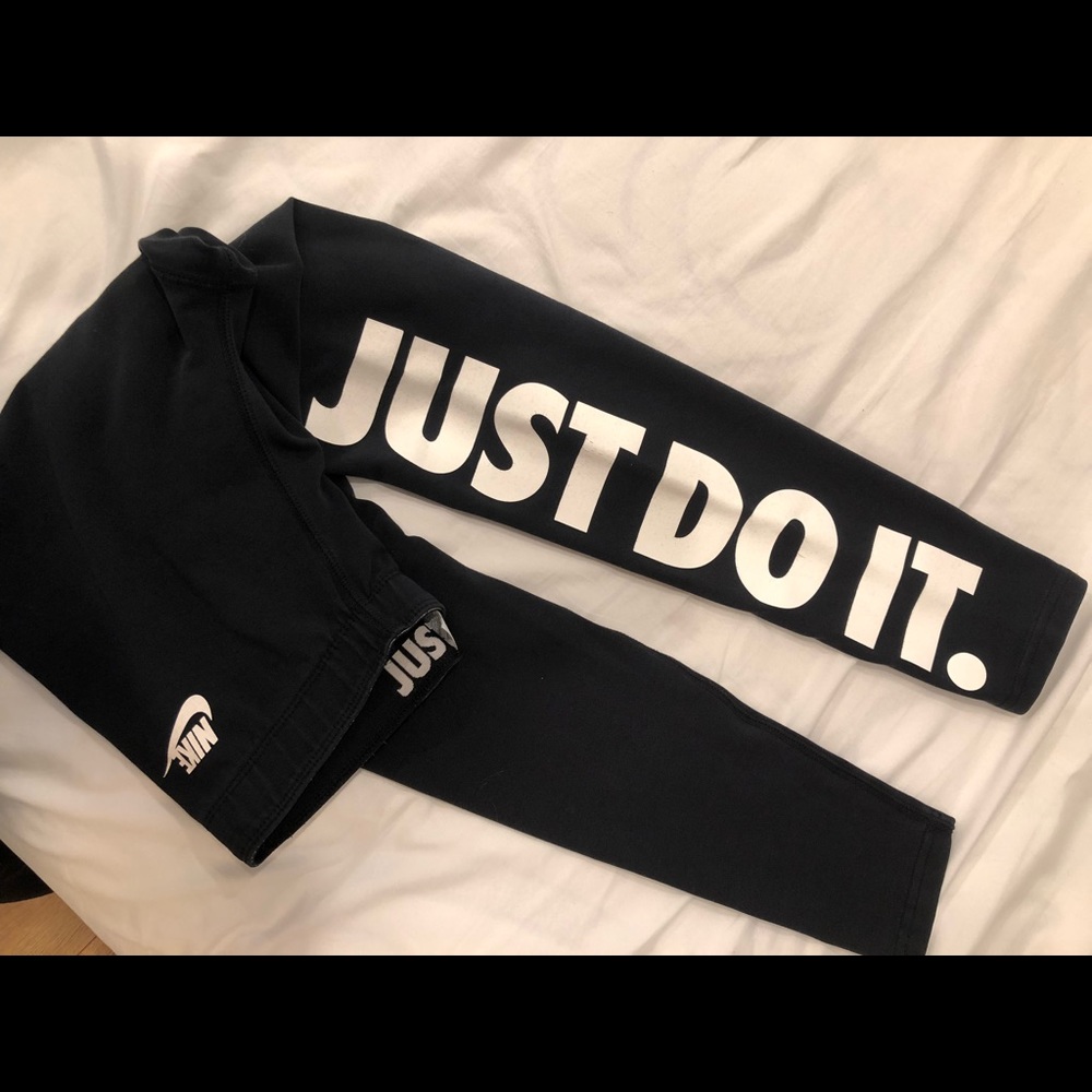 Nike leggings